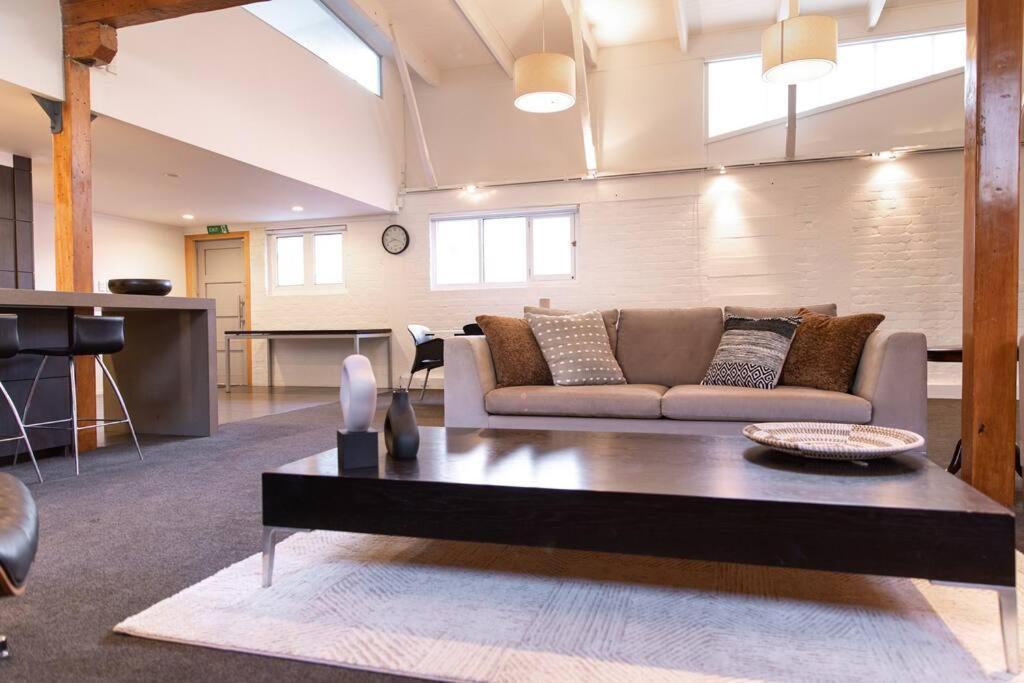 True New York Style Newmarket Loft Apartment Auckland Bagian luar foto